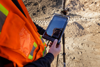 Topcon MC-Mobile A Advanced Service application photos