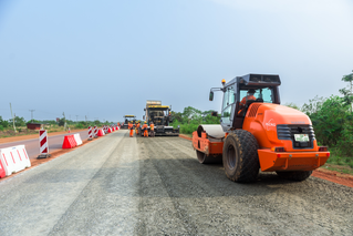 3D-MC Asphalt Paving INZAG Ghana (15)