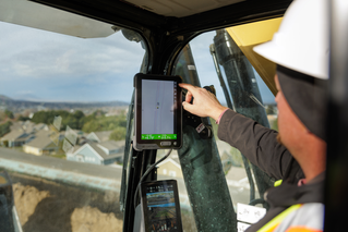 MC-Max CAT Next Gen Ex (352) and Dozer (D6) - #15