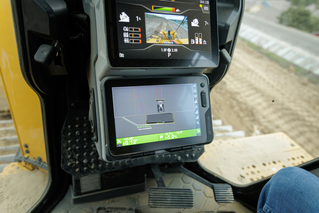 MC-Max CAT Next Gen Ex (352) and Dozer (D6) - #22